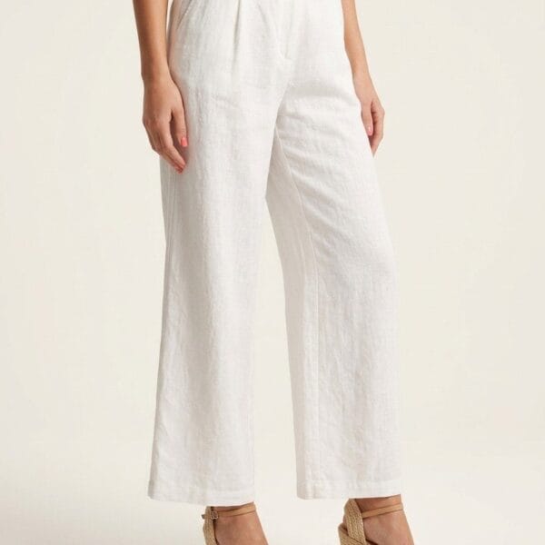Coastal Linen Cropped Trousers with Woven Belt